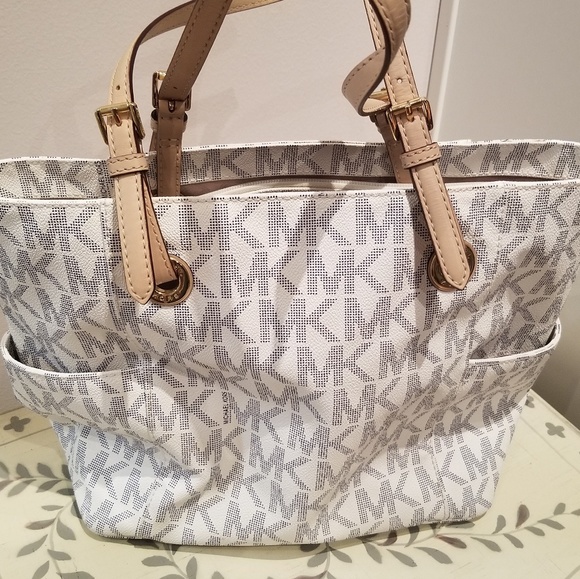 mk jet set bag